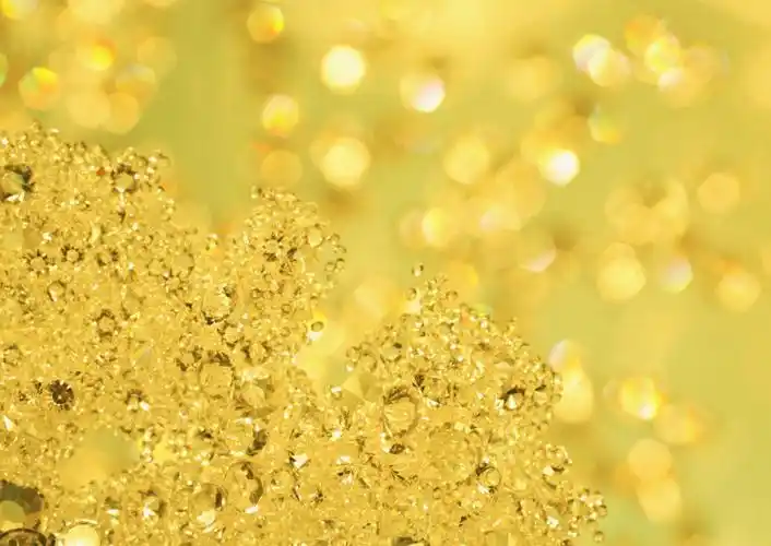 晶莹剔透水晶图片第1张