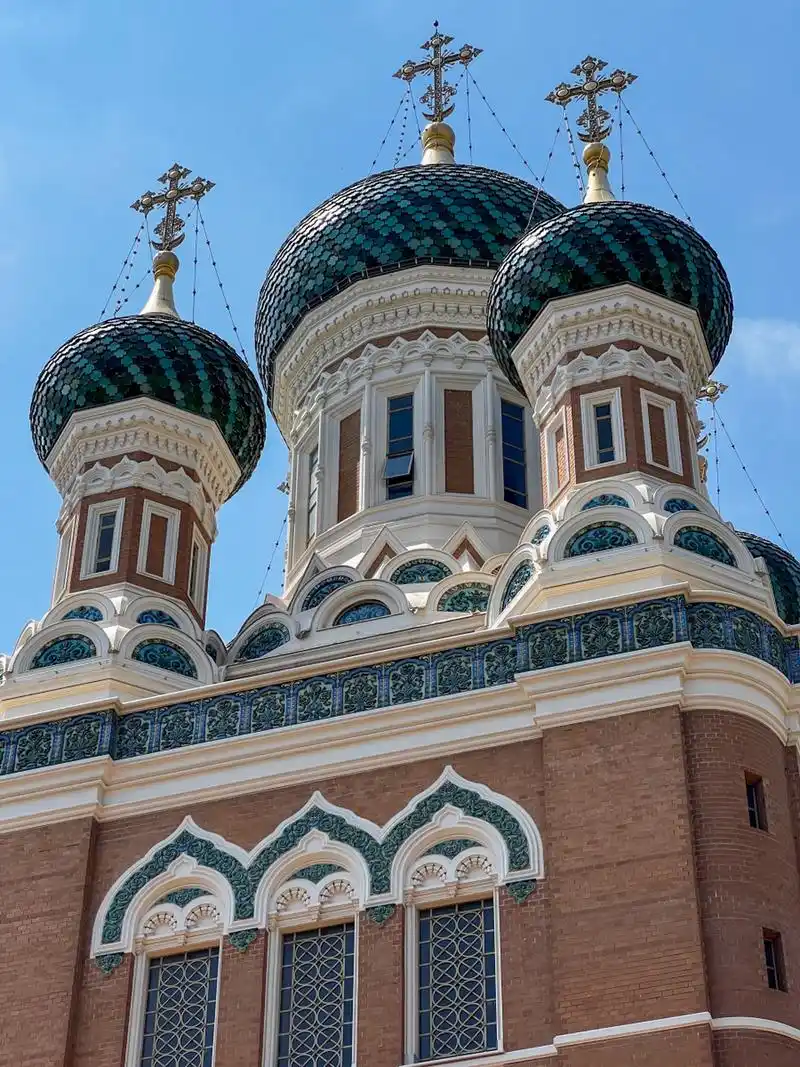 [原文:天主教堂和基督教堂的区别]