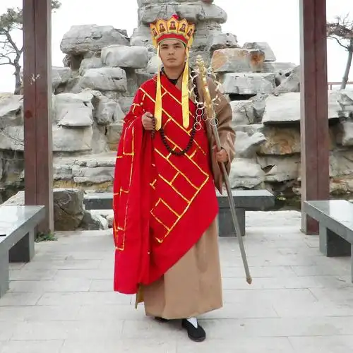 进店购买亿线百货店的小店唐僧帽子服装全套成人表演出服套装西游记唐