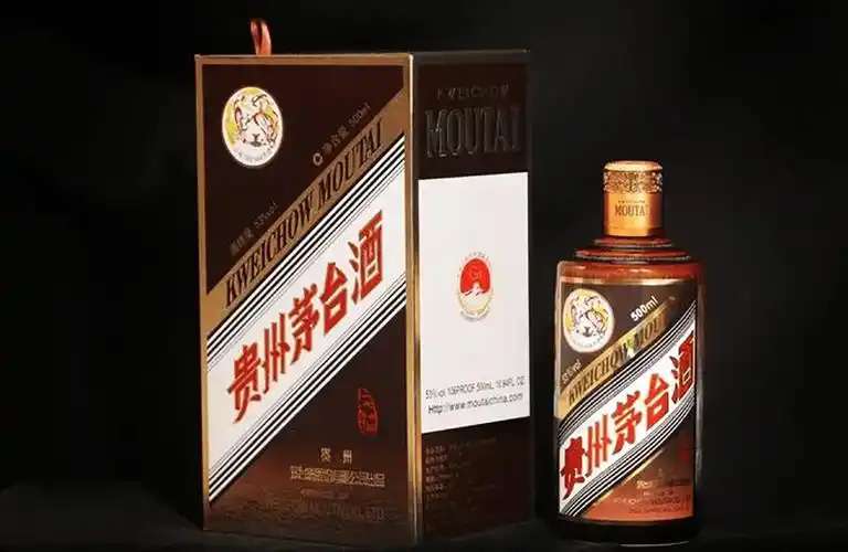 从彩釉珍品,看茅台酒的收藏之道_飞天_价格_价值