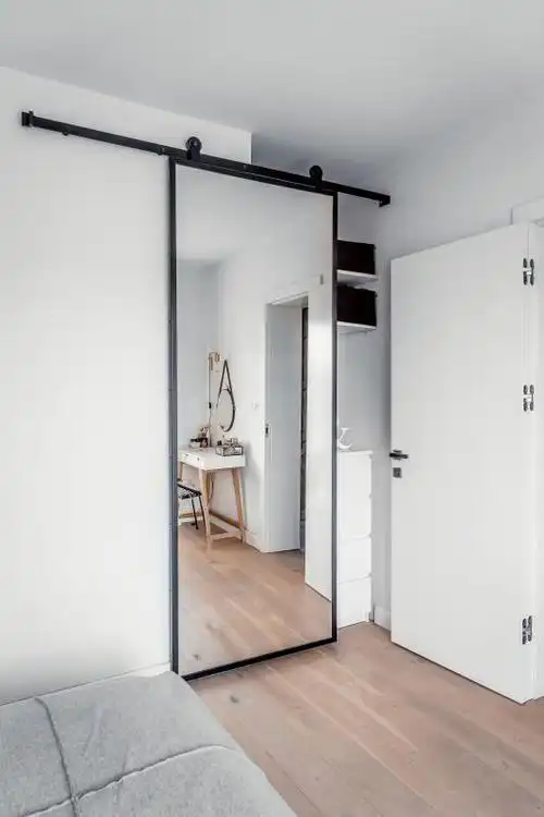 门界网红争奇斗艳:隐形门和移门勇争花魁!_本家室内装修设计