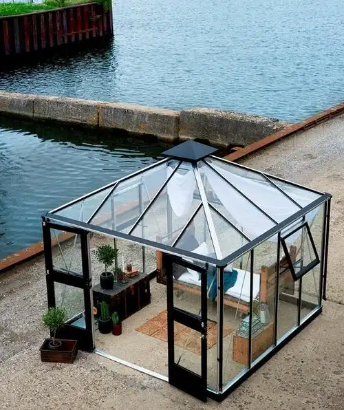 阳光房合集:玻璃房解决了业主对花园庭院担心的问题,好看又实用