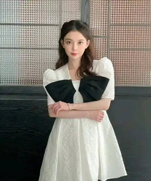 华晨宇究竟有什么魔力,让娱乐圈的众多女生围着他转?_网友_张碧_梁田