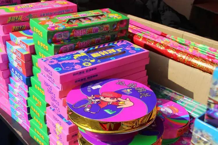 网络中国节春节烟花售卖首日这些烟花受追捧