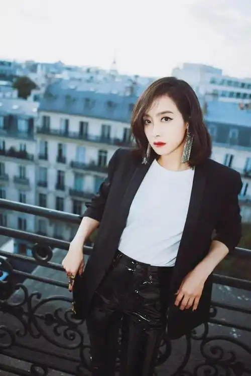 让王菲,宋茜告诉你,为什么很多女人比男人还帅!(有图)