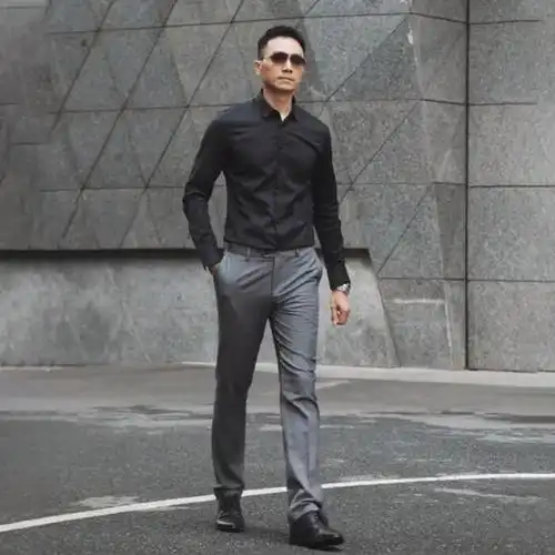 黑衬衣(黑衬衣搭配什么裙子)