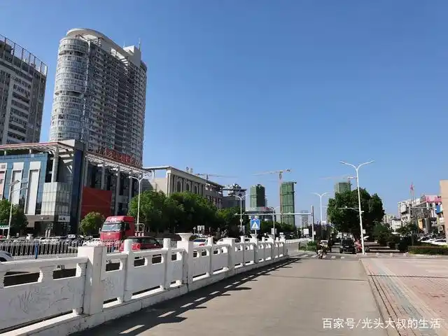 一个小县城的房价都要300w ,温岭市区日常走走看看