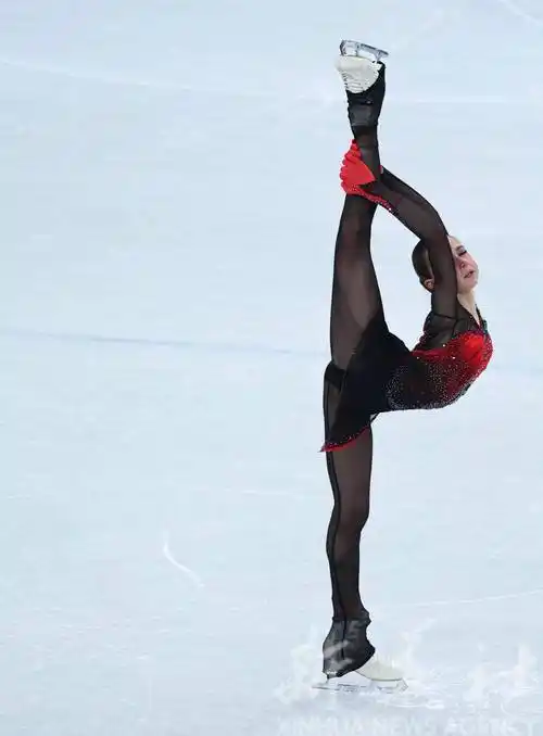 花样滑冰团体赛女子单人滑自由滑赛况