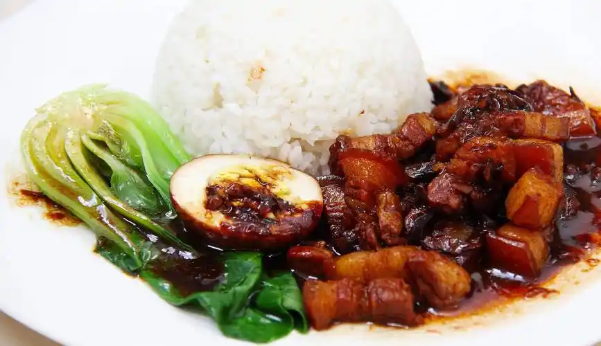 原创喜欢吃卤肉饭的收藏吧做法简单正宗卤肉技巧和红烧区别都在这里