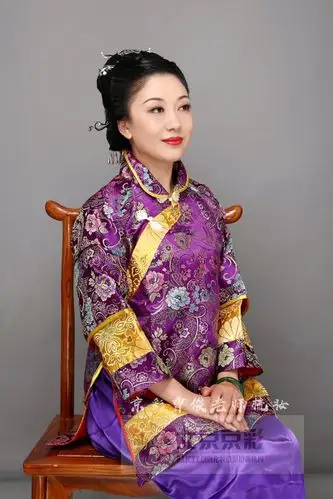 清末民初民国保守派家族大太太梳妆造型你看了心动吗