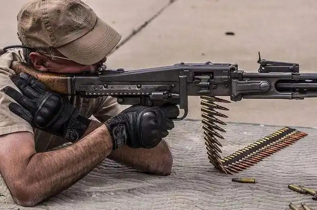 良工锻炼凡几年,铸得宝剑名龙泉——历久弥香的mg3通用机枪