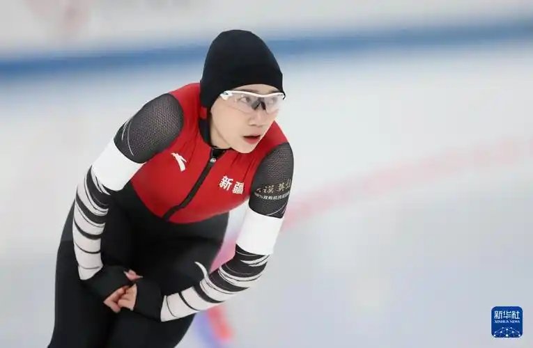 速度滑冰全国冠军赛女子500米田芮宁夺冠