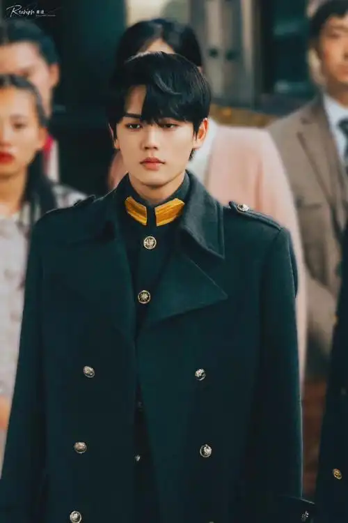 一见倾心制服内卷##一见倾心惊艳剧照