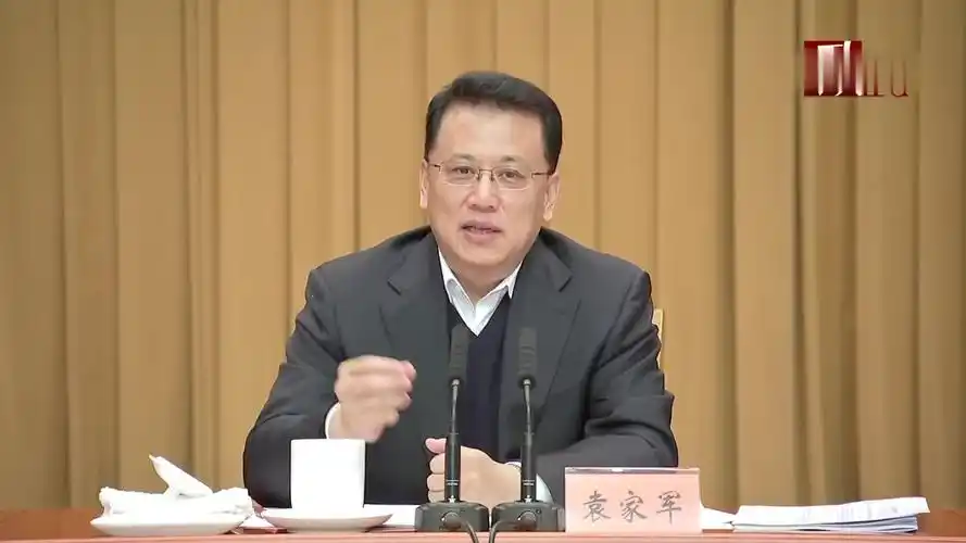 时政原声浙江省委书记袁家军三句话谈民营经济和民营企业家