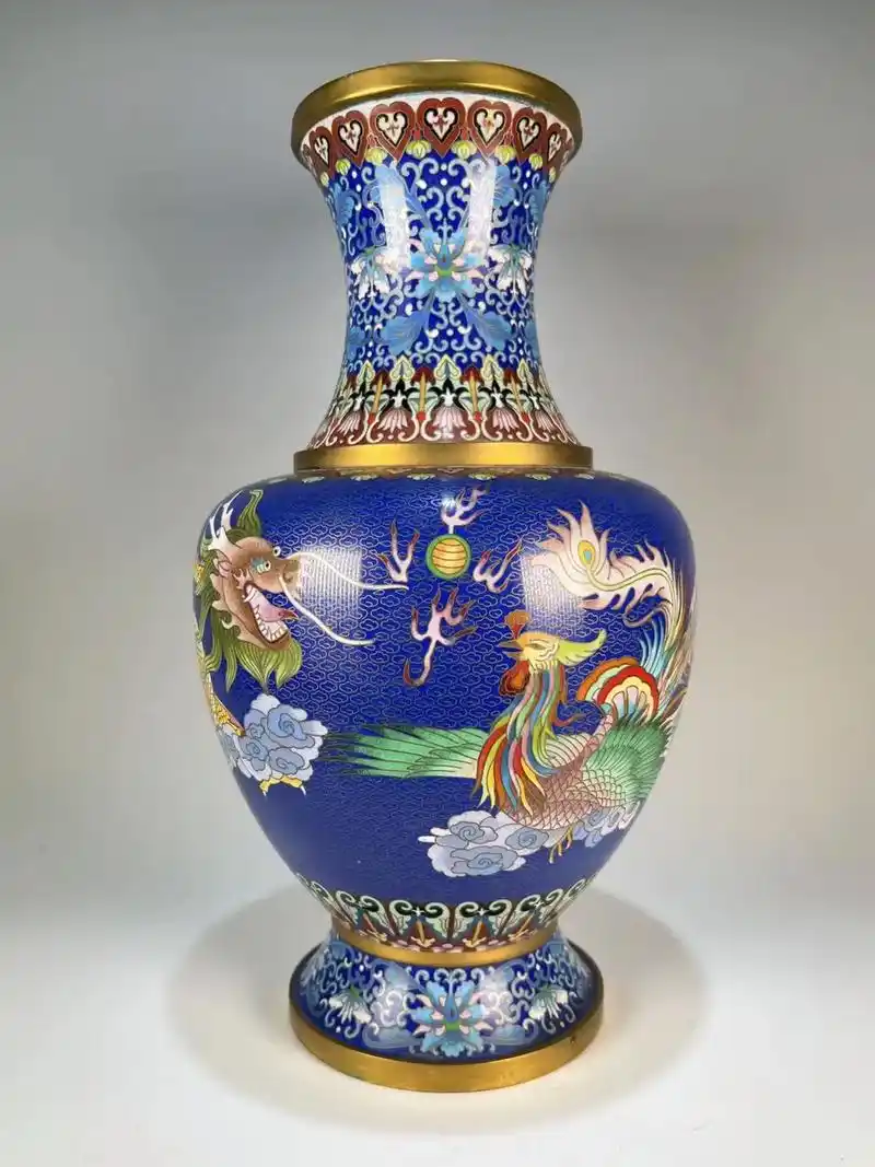 景泰蓝 创汇时期蓝地龙凤呈祥纹景泰蓝赏瓶,全品,厚胎,手头 - 兑趑