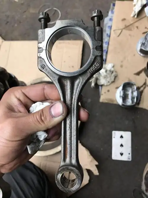 斯柯达昊锐的活塞连杆有正反吗