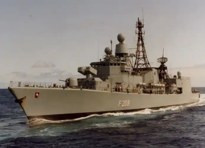 bremen不莱梅级护卫舰