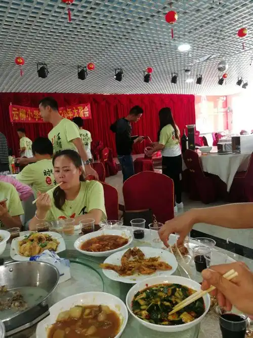 青春不老,我们不散,云柳小学75班同学聚会.