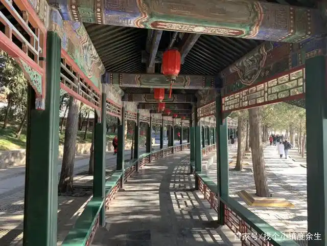 当代世界上最长的画廊颐和园长廊