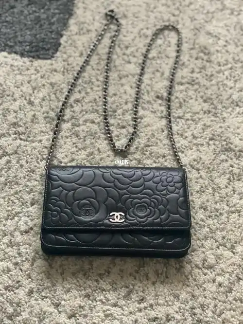 香奈儿woc山茶花_香奈儿怎么样_山茶花_woc_包包_百搭_香奈儿woc_时尚