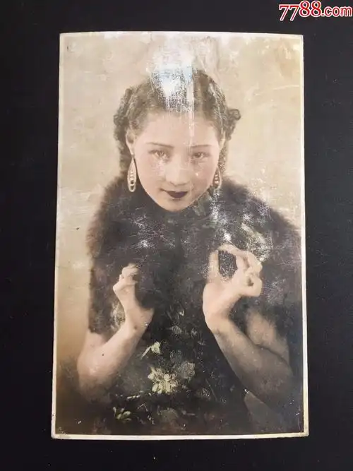 民国三十年代影星蝴蝶夫人彩色明信片英语