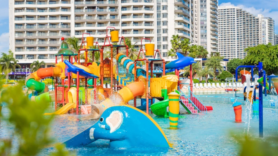 也无法比拟一家人欢聚的快乐,5万㎡水晶湖乐园,儿童水上乐园,水上冲关