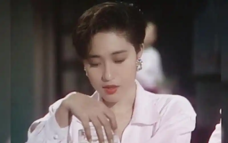 陈法蓉|港姐冠军的第一部剧 颜值气质惊为天人!