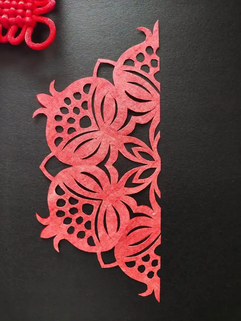 每日一剪|五折石榴