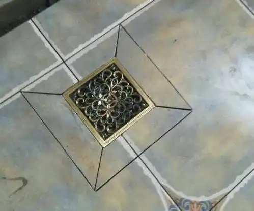 据说装回形地漏的师傅福利都会好一点