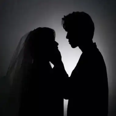 婚纱情侣头像一左一右