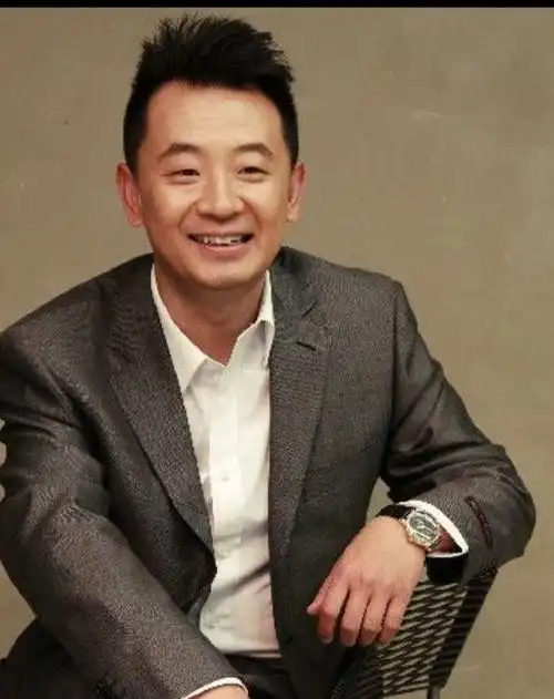 当年被人下套真相曝光,韩三平为什么搞黄海波? - 龙腾网