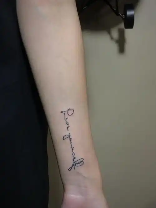 字母_纹身图案手稿图片_changtattoo-舒的纹身作品集