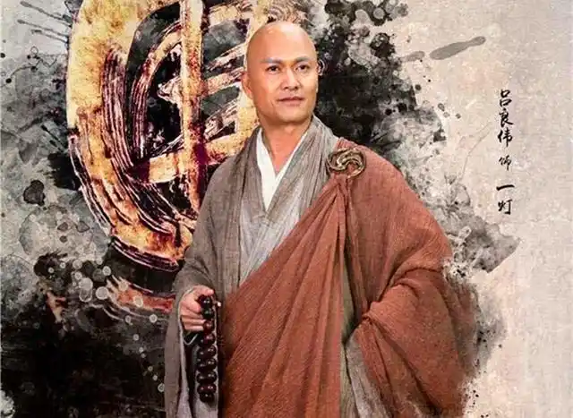 后顺利地逃到了西域一带,创立了红梅山庄,留下了朱长龄这样老谋深算