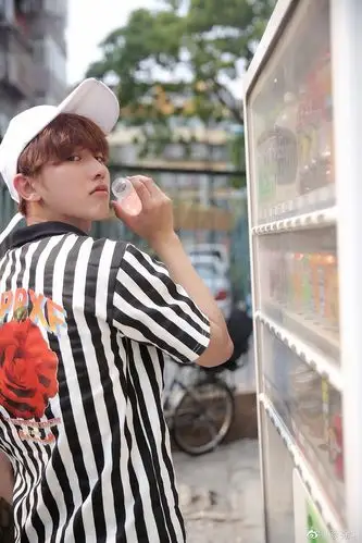 脚踏实地做自己——独家采集——专属授权,欢迎各位