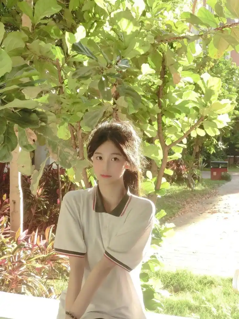 好看的是17岁 #甜妹 #高三 #校园 #分享照片 - 抖音