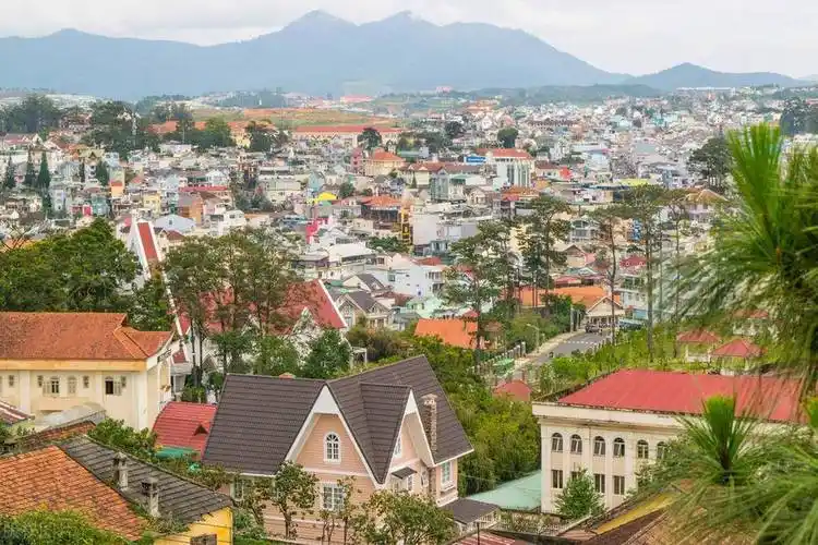 广西东兴去越南跟团一日游广西旅游必去的景点