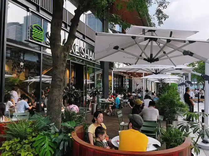 成都首家shakeshack入驻太古里