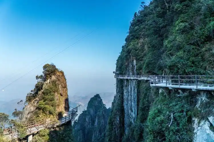 长沙出发湖南郴州3日自驾游:郴州莽山国家森林公园-衡阳中国印山3日