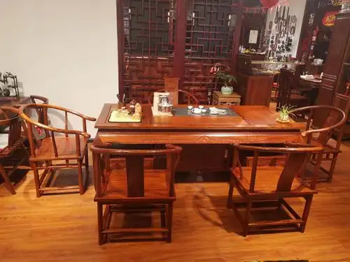 东阳红木贵阳聚宝盆红木茶台专卖店