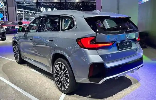 新款宝马x1实车亮相外观时尚动感产品力如何