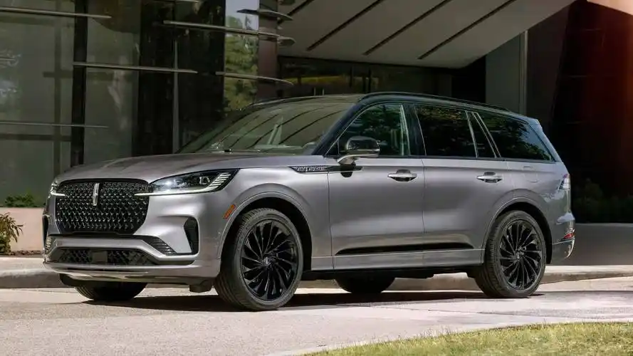 外形内饰均升级 新款林肯飞行家官图发布 标配辅助驾驶