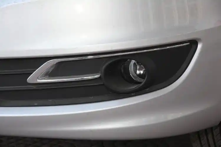 5l 风尚型雾灯图片-汽车图片大全】-易车