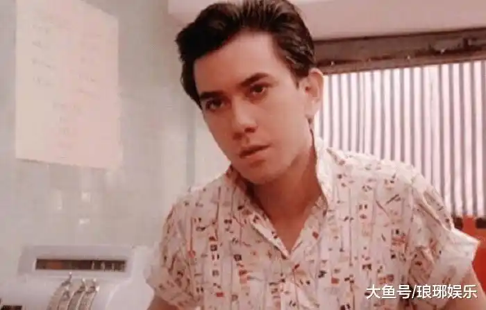 陈冠希郭富城都已经够帅了没想到20岁的黄秋生才是神仙颜值