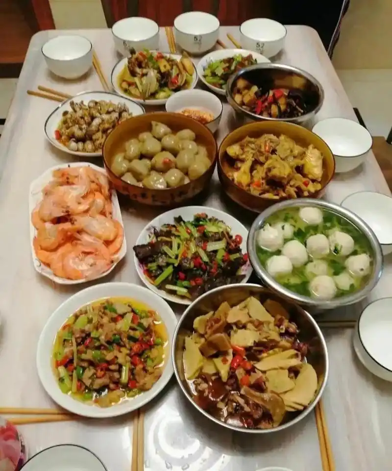 南方的年夜饭 想看看北方的[2021]