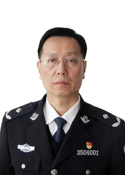 褚业生_ 机构领导_ 福建省监狱管理局