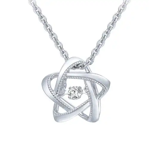 周大福珠宝首饰时尚星型18k金钻石镶嵌吊坠u178123精选