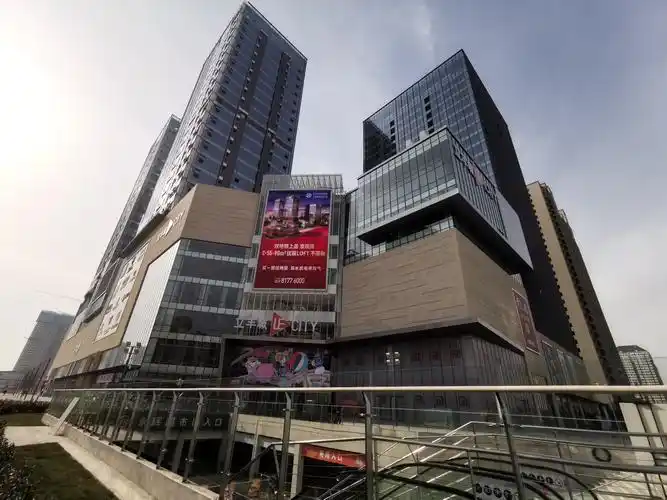 [光与线]逛立丰城国际购物中心