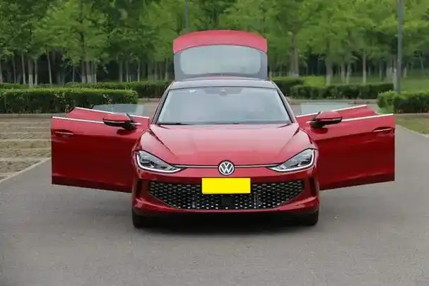 15万左右买什么车好?轿跑车型更推荐上汽大众凌渡l(lamando l)