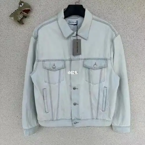 balenciaga背后logo牛仔外套3200