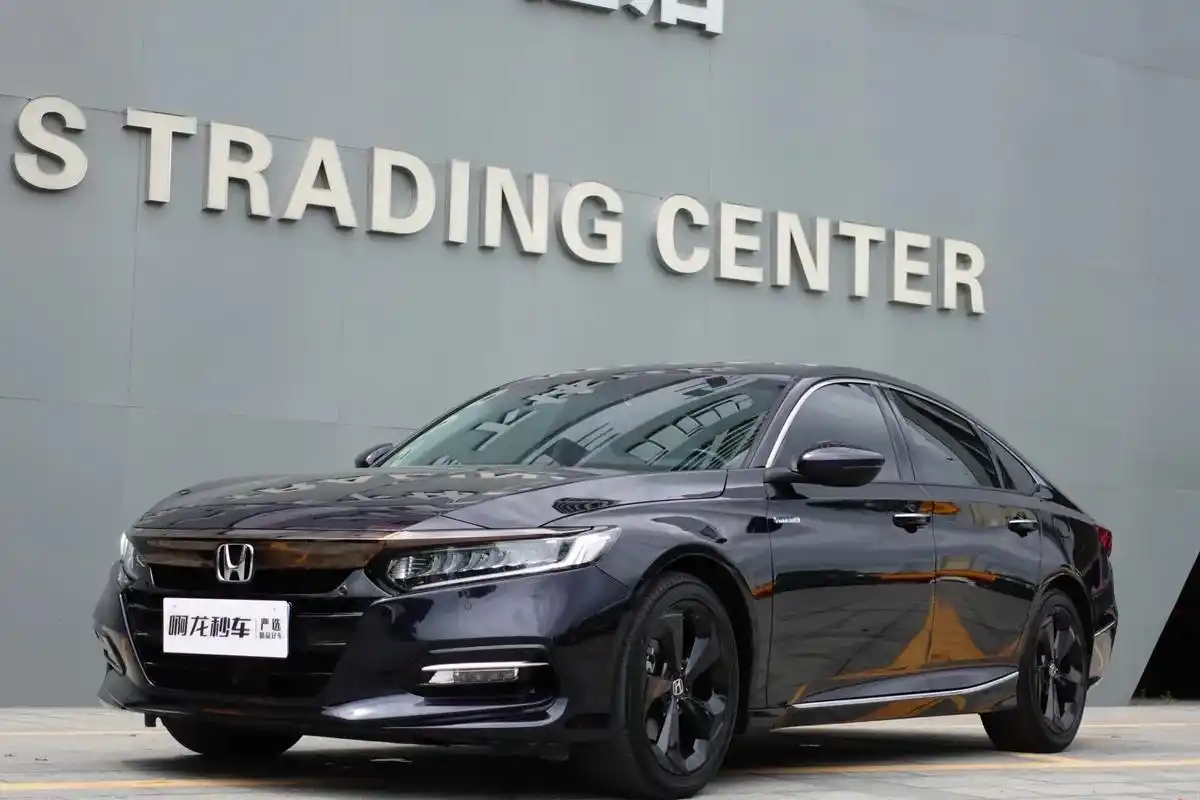 1品牌型号:2021款本田雅阁锐混动2.0l锐智星 - 抖音